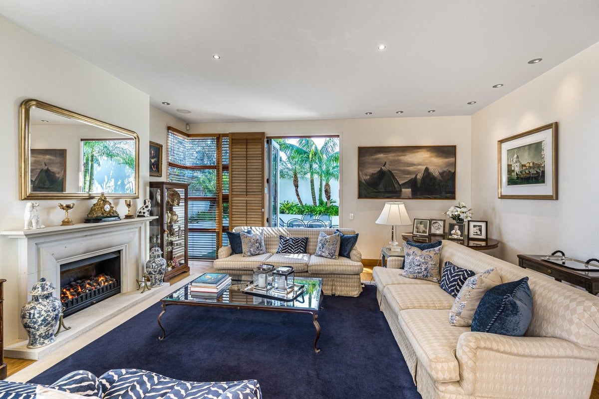48 St Georges Bay Road, Parnell, Auckland - Carousel 2