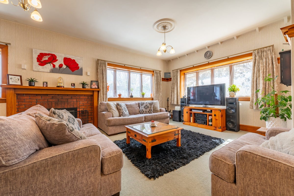 15 Sealy Street, Highfield, Timaru - Carousel 2