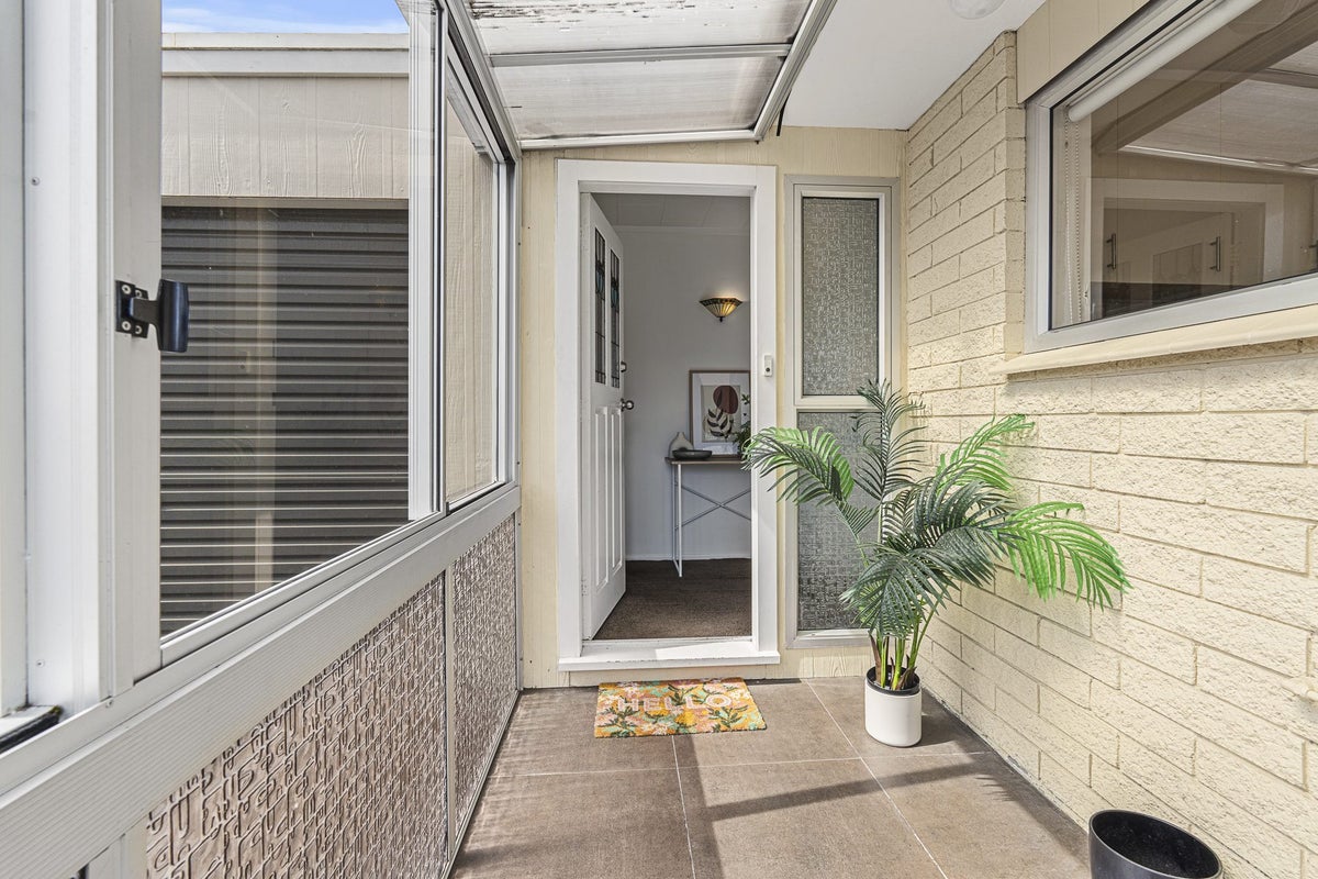 194A Carrington Street, Lower Vogeltown, New Plymouth - Carousel 2