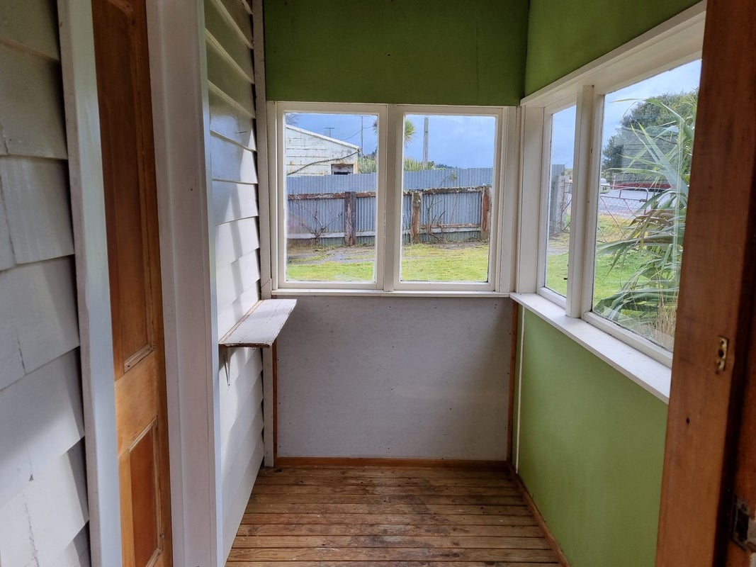 77 Romahapa Road, Romahapa, Balclutha - Carousel 27