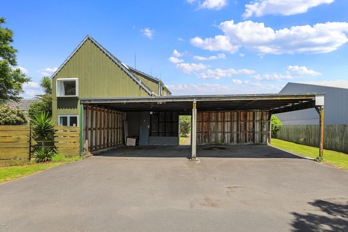 100 Lake Road, Koutu, Rotorua - Carousel 16