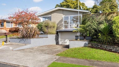 67 Lawrence Crescent, Hillpark, Auckland - Carousel 1