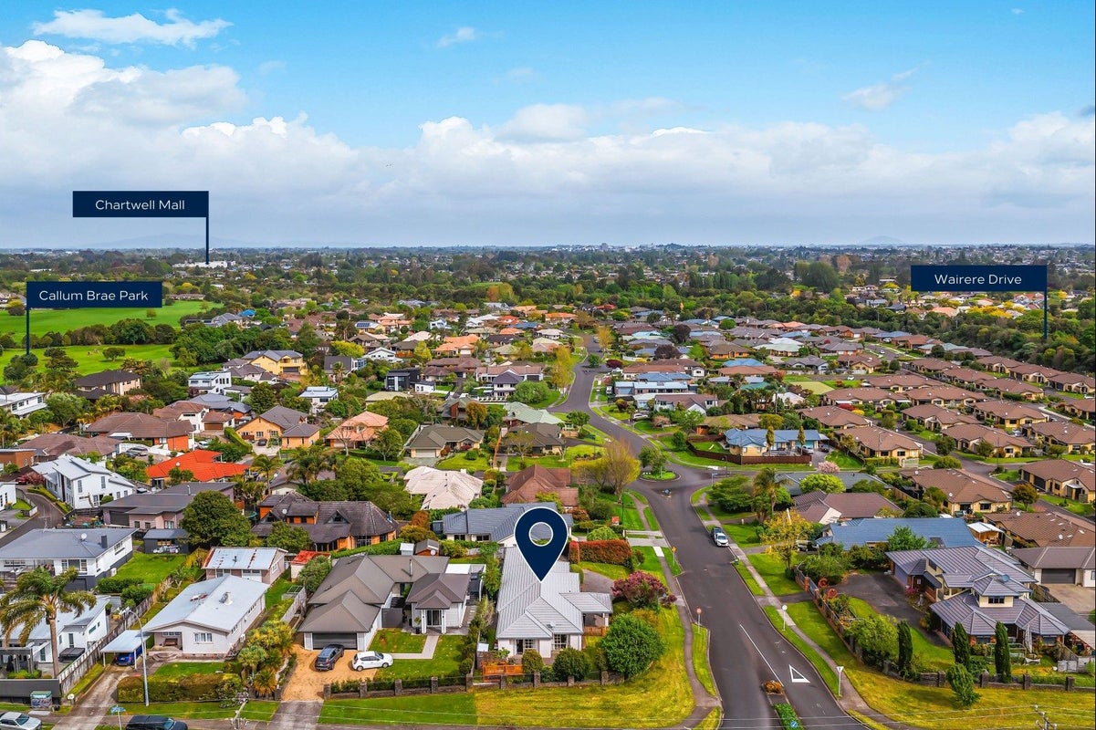 1 Bramley Drive, Rototuna, Hamilton - Carousel 22