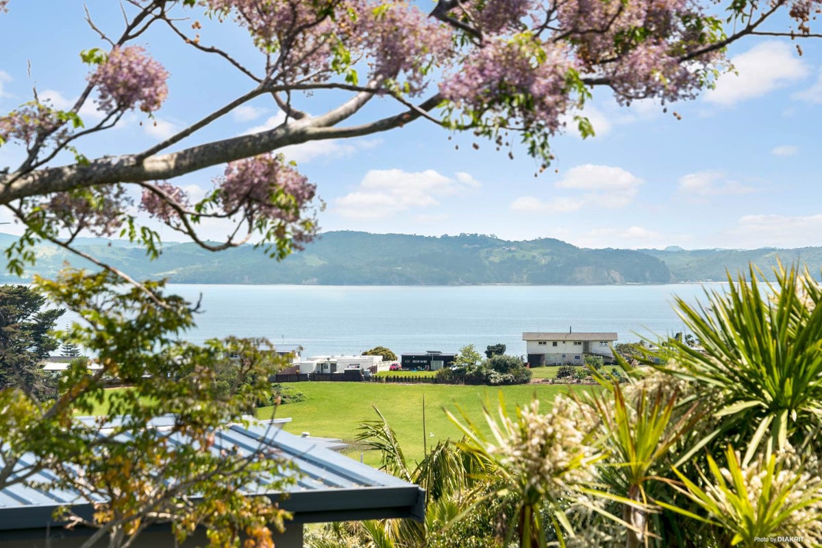 22B Stanmore Bay Road, Stanmore Bay, Whangaparaoa - Carousel 2