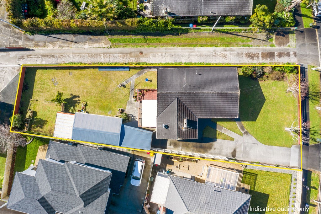 12 Cleland Crescent, Blockhouse Bay, Auckland - Carousel 2