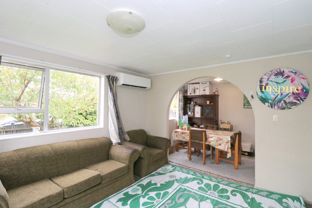 1/77 Venus Street, Georgetown, Invercargill - Carousel 1