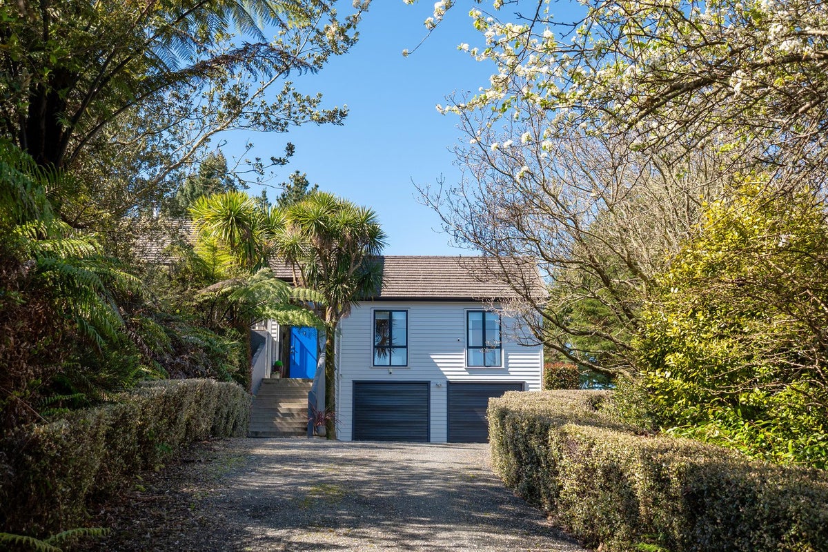 207C State Highway 30, TIKITERE, Rotorua - Carousel 24