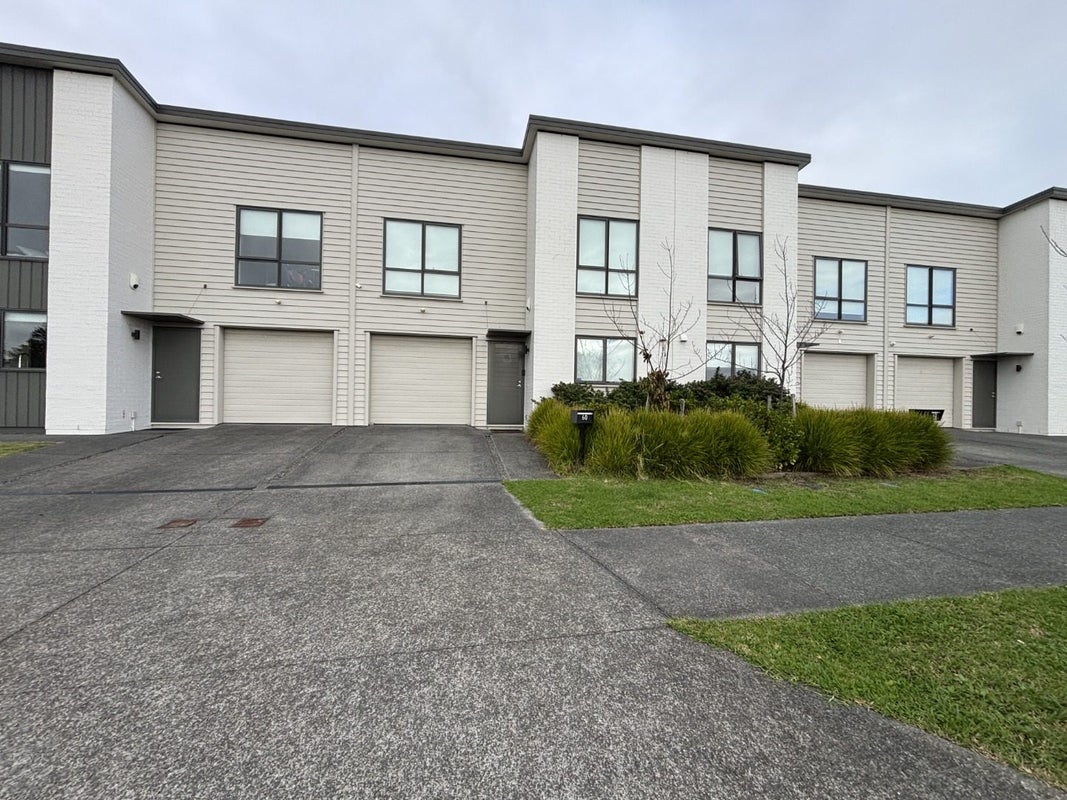 60 Te Napi Drive, Takanini, Auckland - Carousel 2