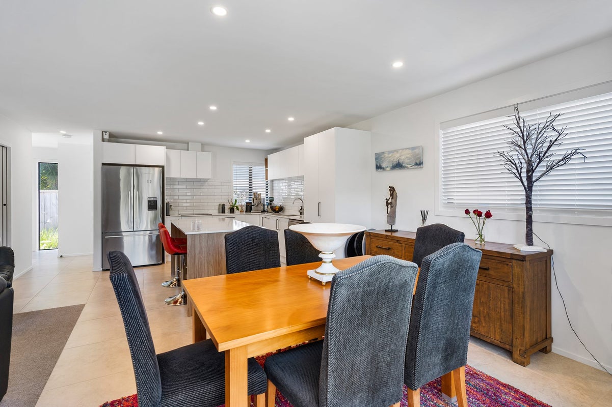 96C Karaka Road, Beachlands, Auckland - Carousel 29