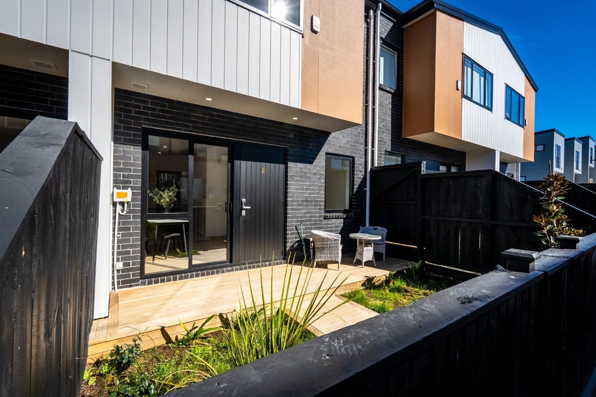 9/20 Seabrook Avenue, New Lynn, Auckland - Carousel 11