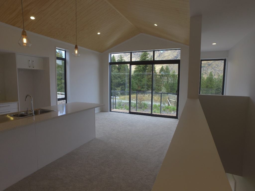 1 O'Callaghan Street, Arthurs Point, Queenstown - Carousel 1