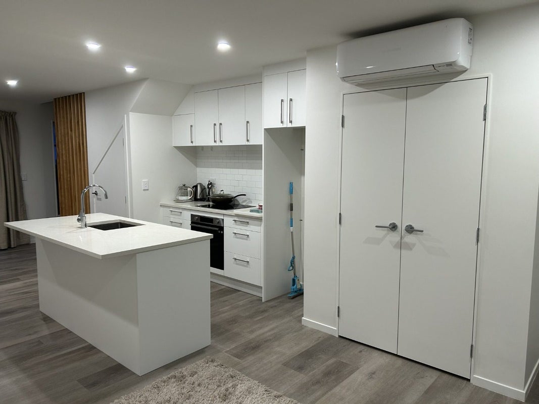 24 Ara Mara Hua, HENDERSON, AUCKLAND - Carousel 11