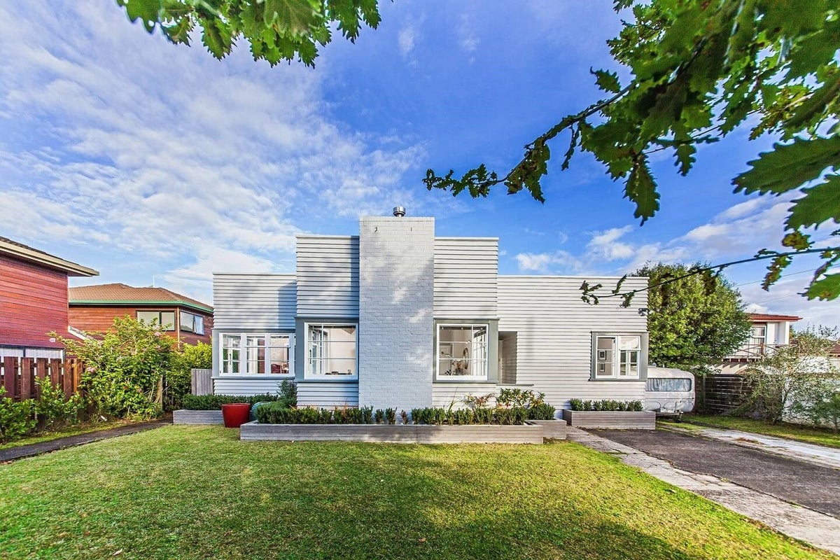 44 Killarney Street, Takapuna, Auckland - Carousel 1