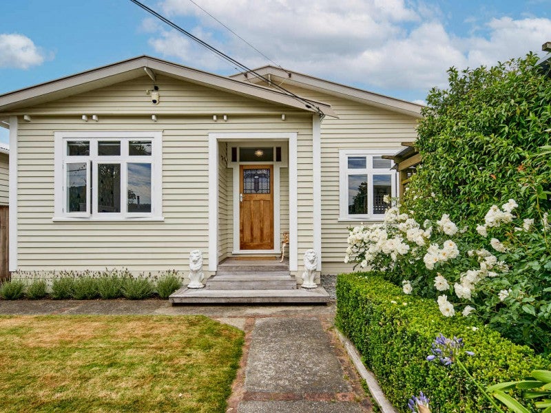 34 Ava Street, Petone, Lower Hutt - Carousel 1