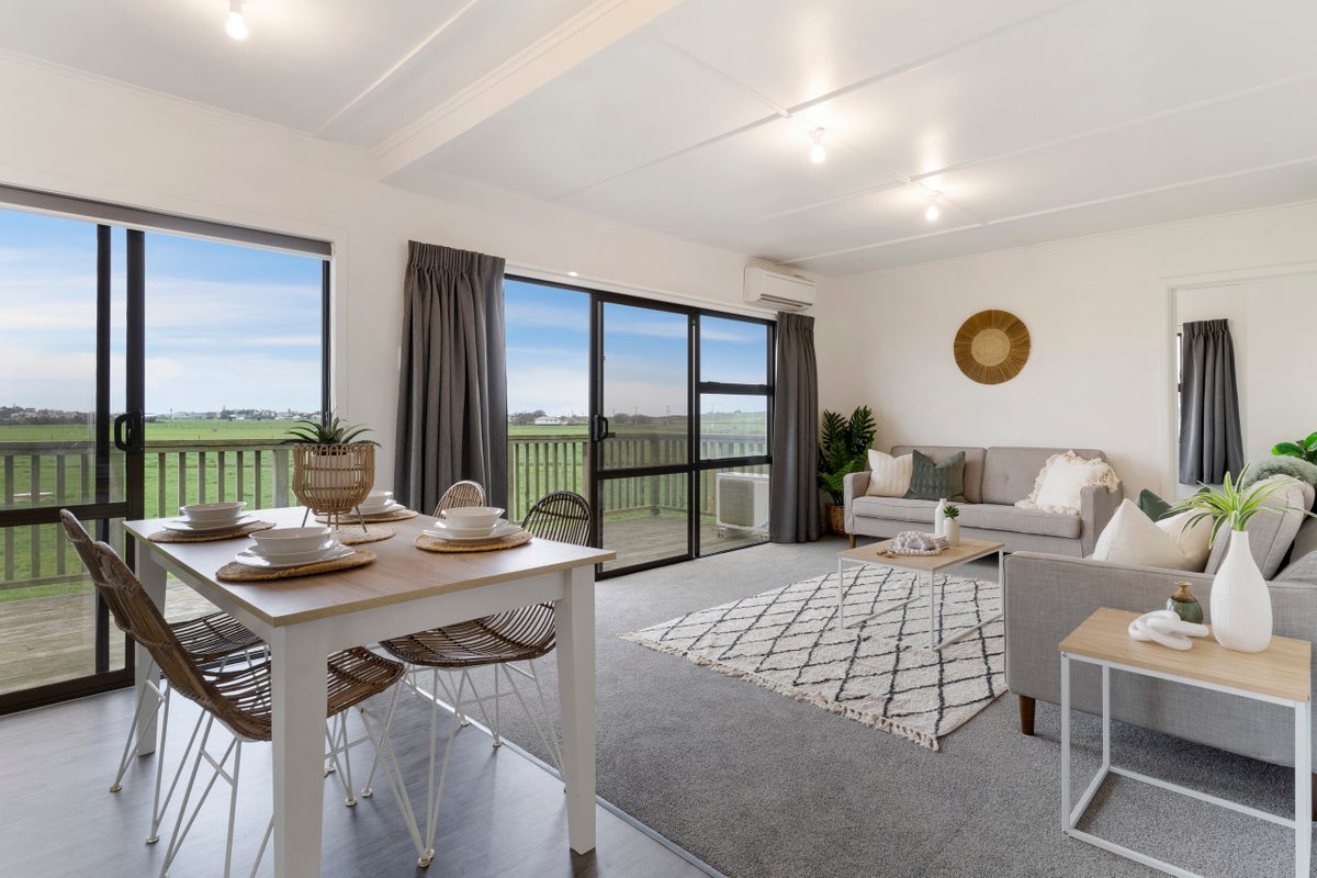 239 Pukehina Beach Road, Pukehina, Te Puke - Carousel 1