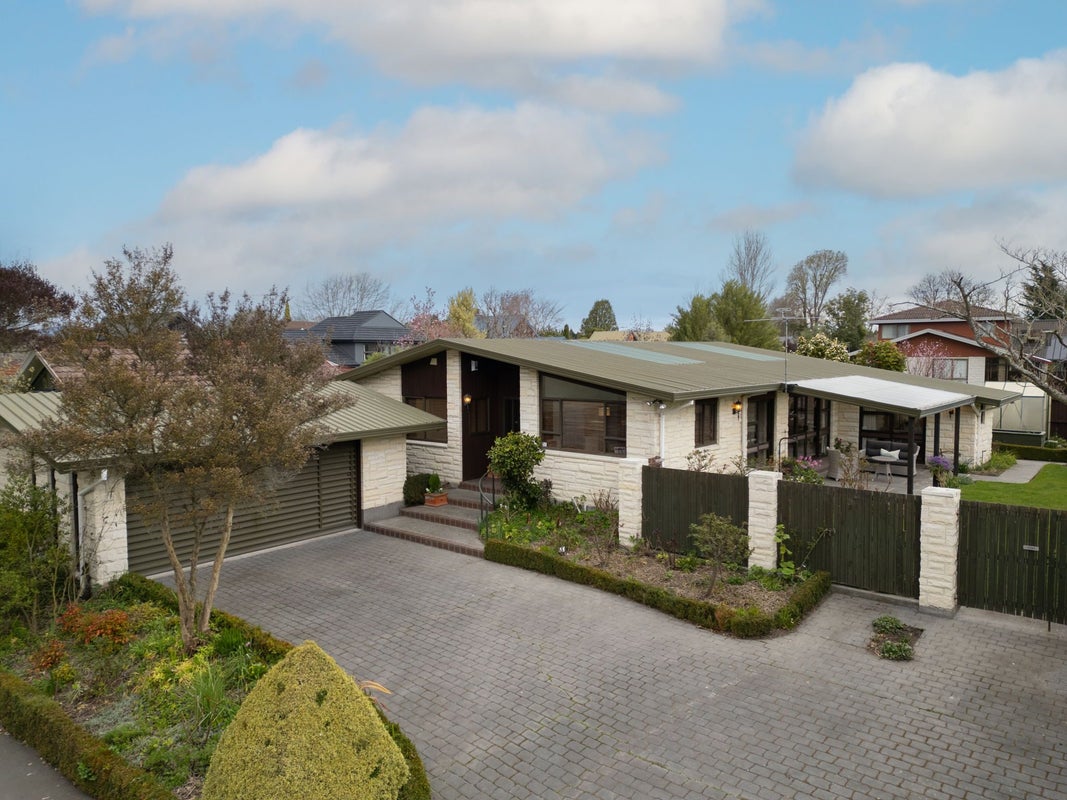 30 Kingham Place, Avonhead, Christchurch - Carousel 1