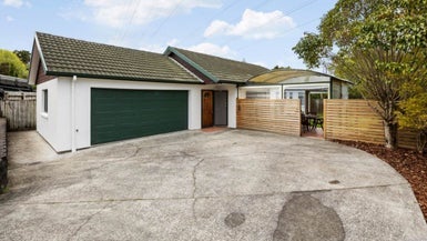 66B Dundale Avenue, Blockhouse Bay, Auckland - Carousel 1