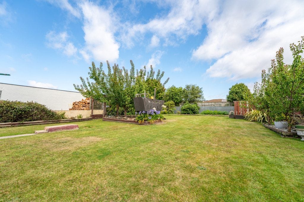 484 Thames Highway, Oamaru North, Oamaru - Carousel 15