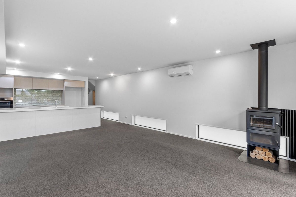 19 Albert Sheppard Close, Yaldhurst, Christchurch - Carousel 2