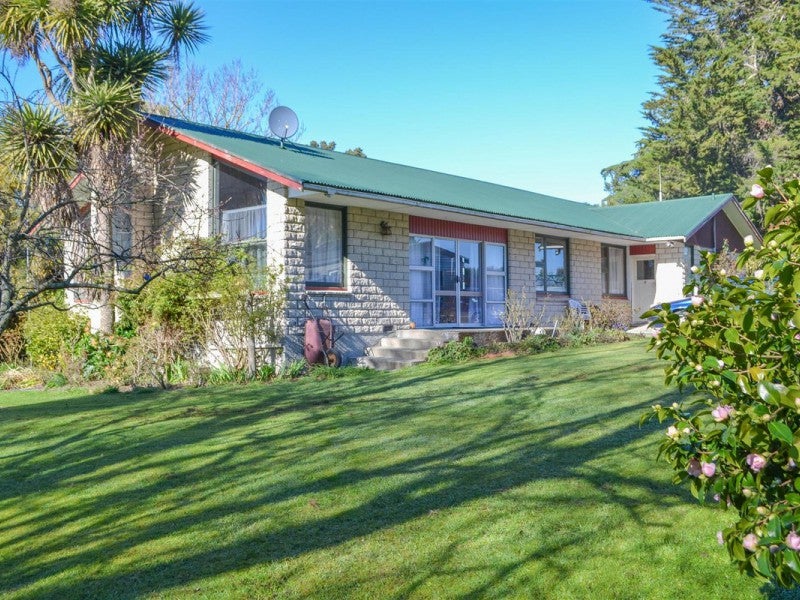 93 Downs Road, Darfield - Carousel 1