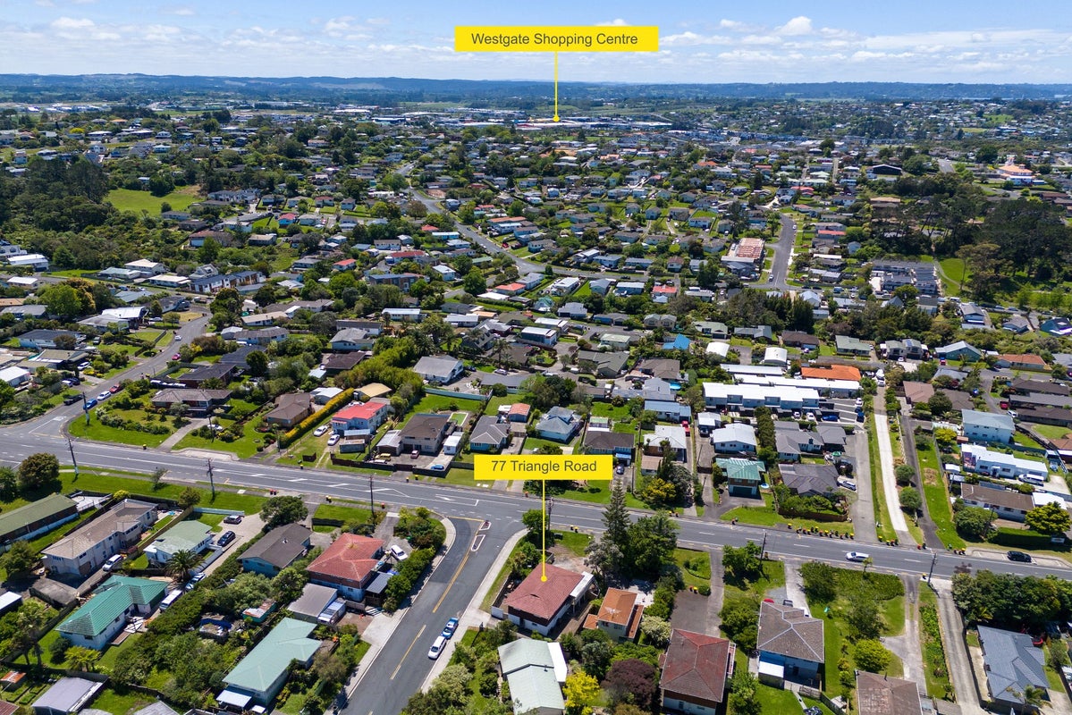 77 Triangle Road, Massey, Auckland - Carousel 21