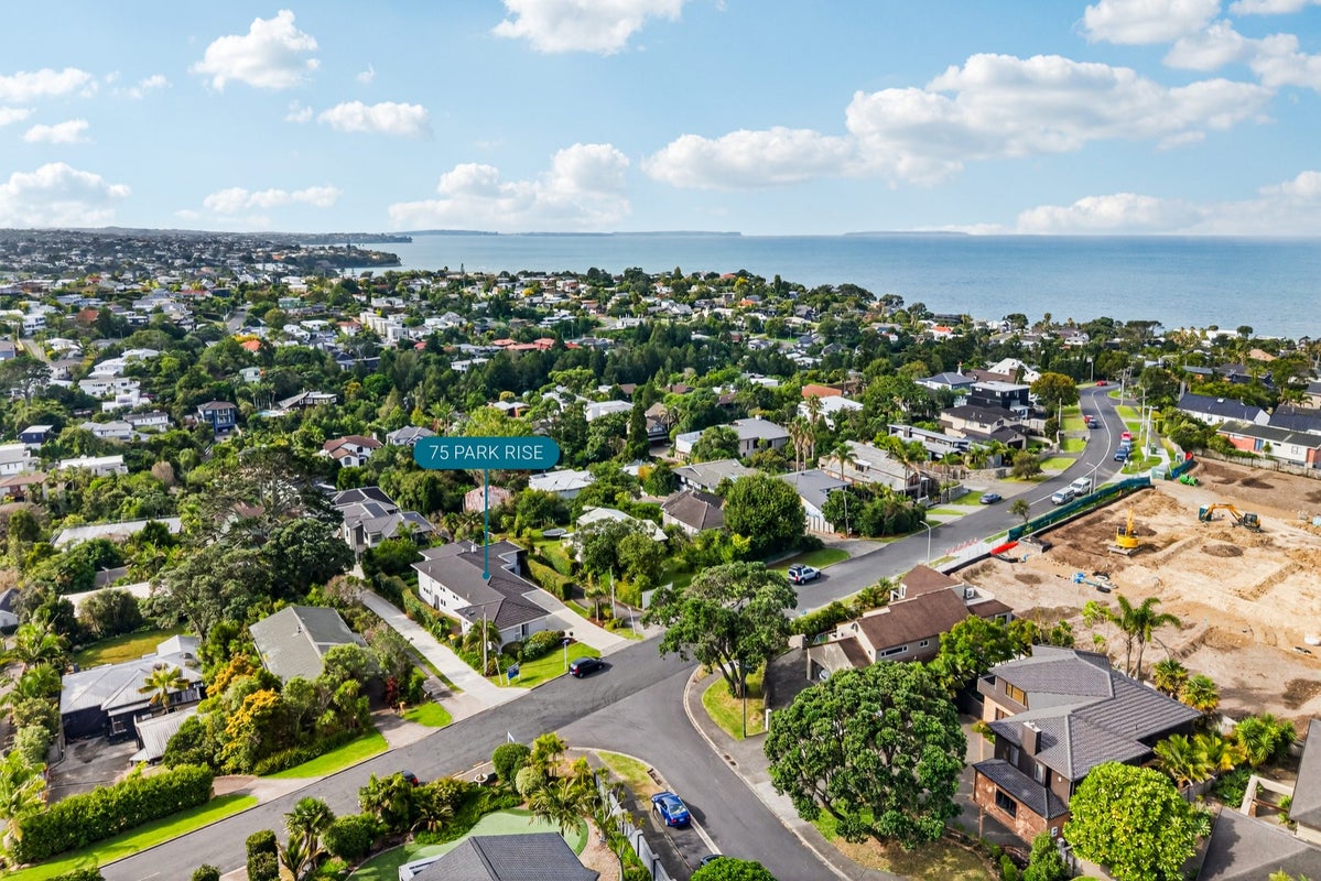 75 Park Rise, Campbells Bay, Auckland - Carousel 26