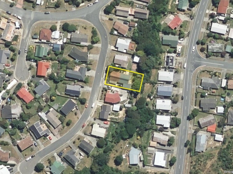 7B PARKINSON CL, WHITBY, PORIRUA - Carousel 13