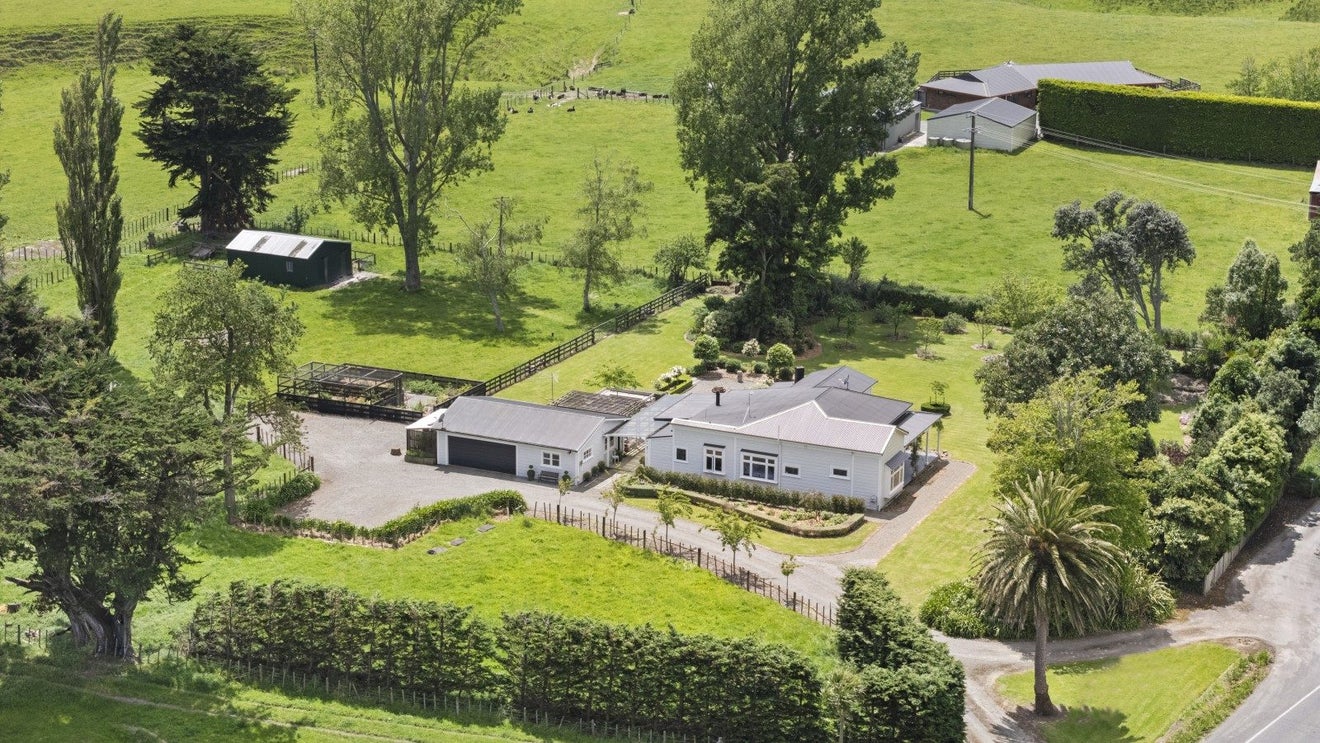 201 Makerua Road, Tokomaru, Palmerston North - Carousel 28