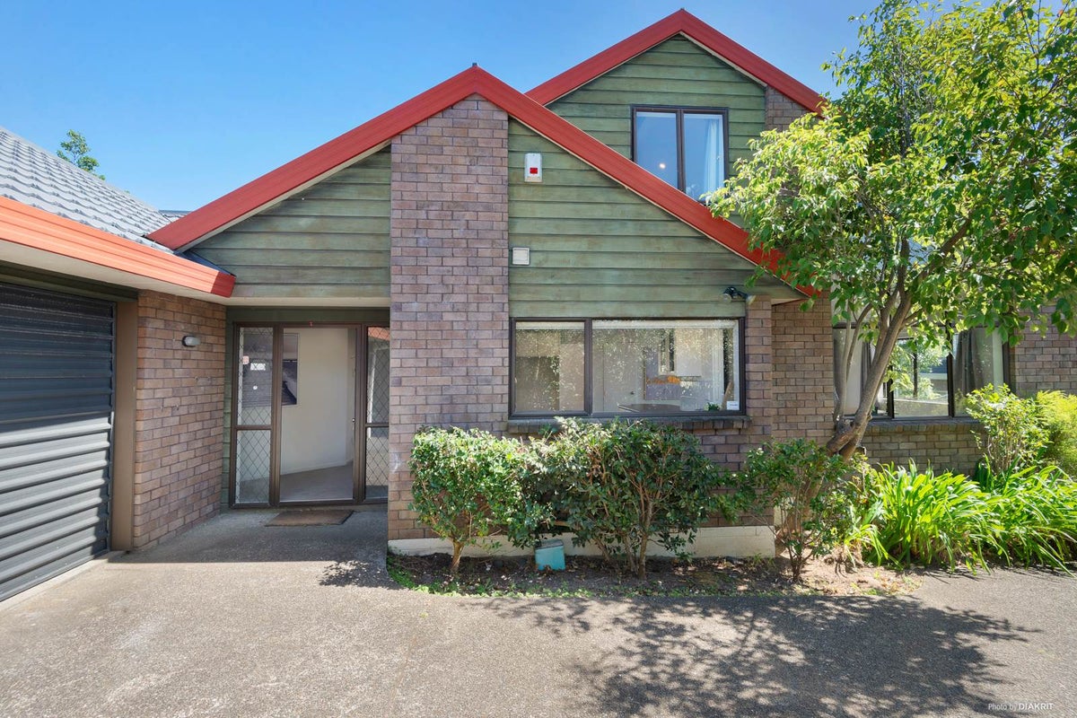 9 Rifleman Rise, Unsworth Heights, Auckland - Carousel 1
