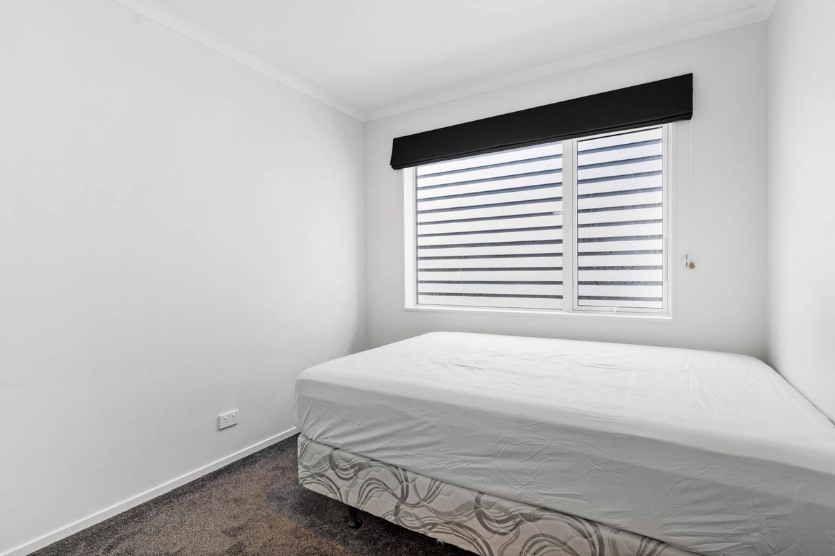 107 Kuaka Drive, Takanini, Auckland - Carousel 26