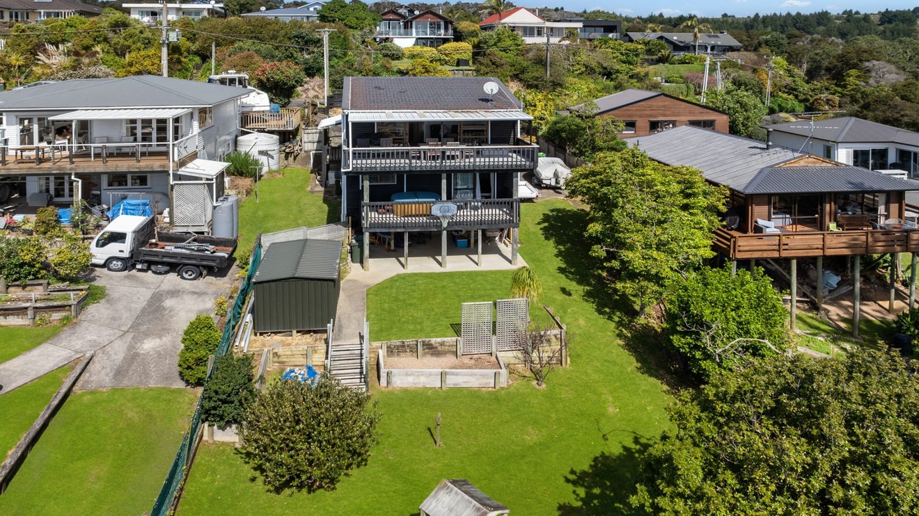 36 Maraetai Heights Road, Maraetai, Auckland - Carousel 1