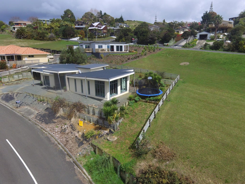 4 Banksia Road, Cable Bay, Cable Bay - Carousel 1