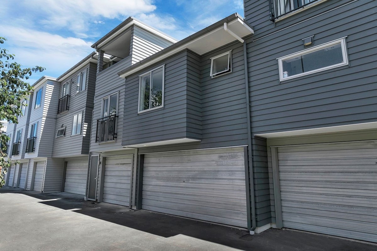 80/32 Edwin Street, Mount Eden, Auckland - Carousel 1