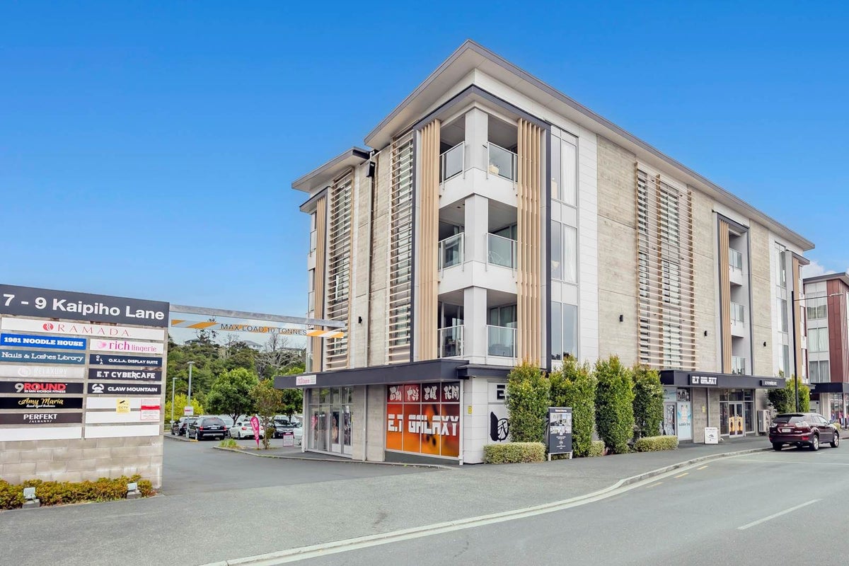 201/7 Kaipiho Lane, Albany, Auckland - Carousel 2