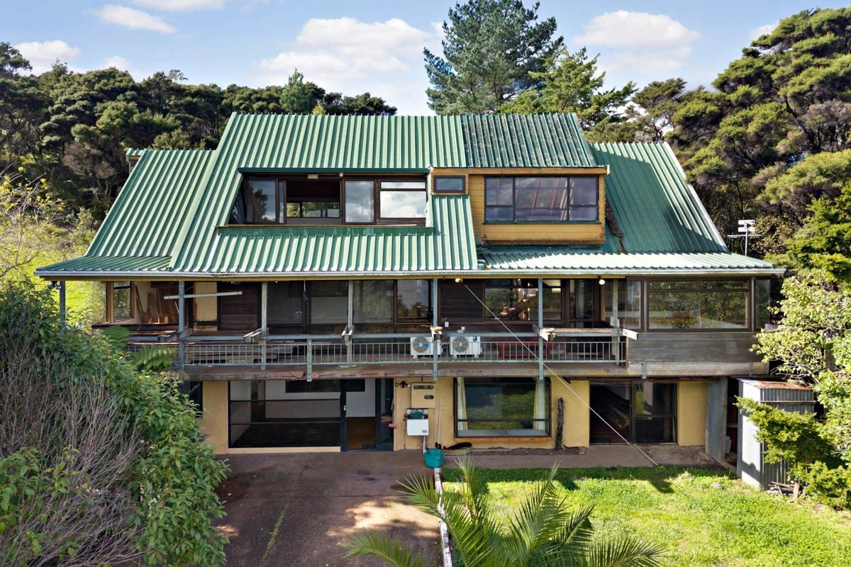 71 Attwood Road, Paremoremo, Auckland - Carousel 2