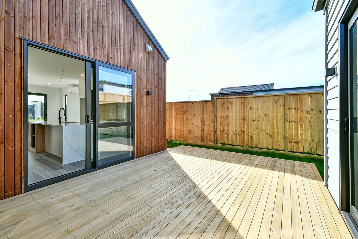 17 Wagyu Lane, Karaka, Papakura - Carousel 12