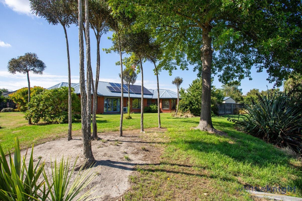 27 Showgate Avenue, Sockburn, Christchurch - Carousel 2