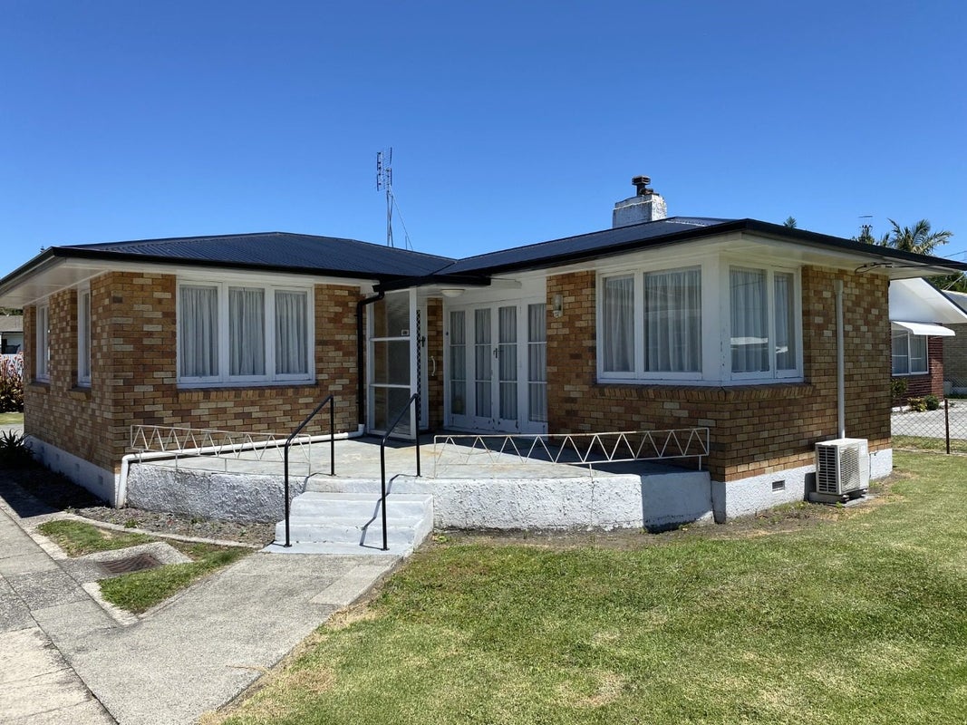 60 Chadwick Road, Greerton, Tauranga - Carousel 14