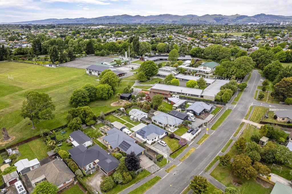 450 Hills Road, Mairehau, Christchurch - Carousel 22