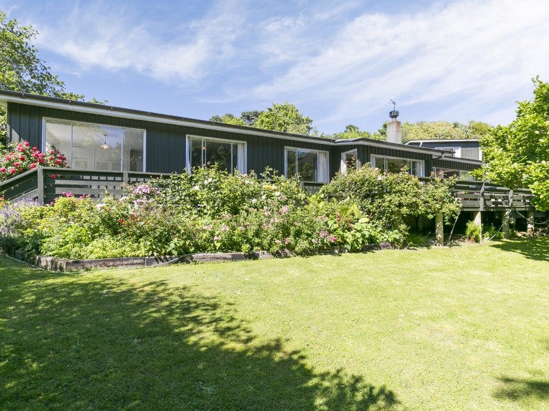 2 South Makara Road, Makara, Karori - Carousel 2