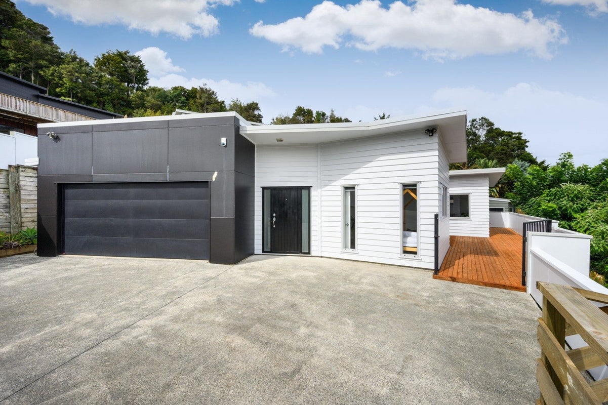 12 Dundas Road, Riverside, Whangarei - Carousel 1