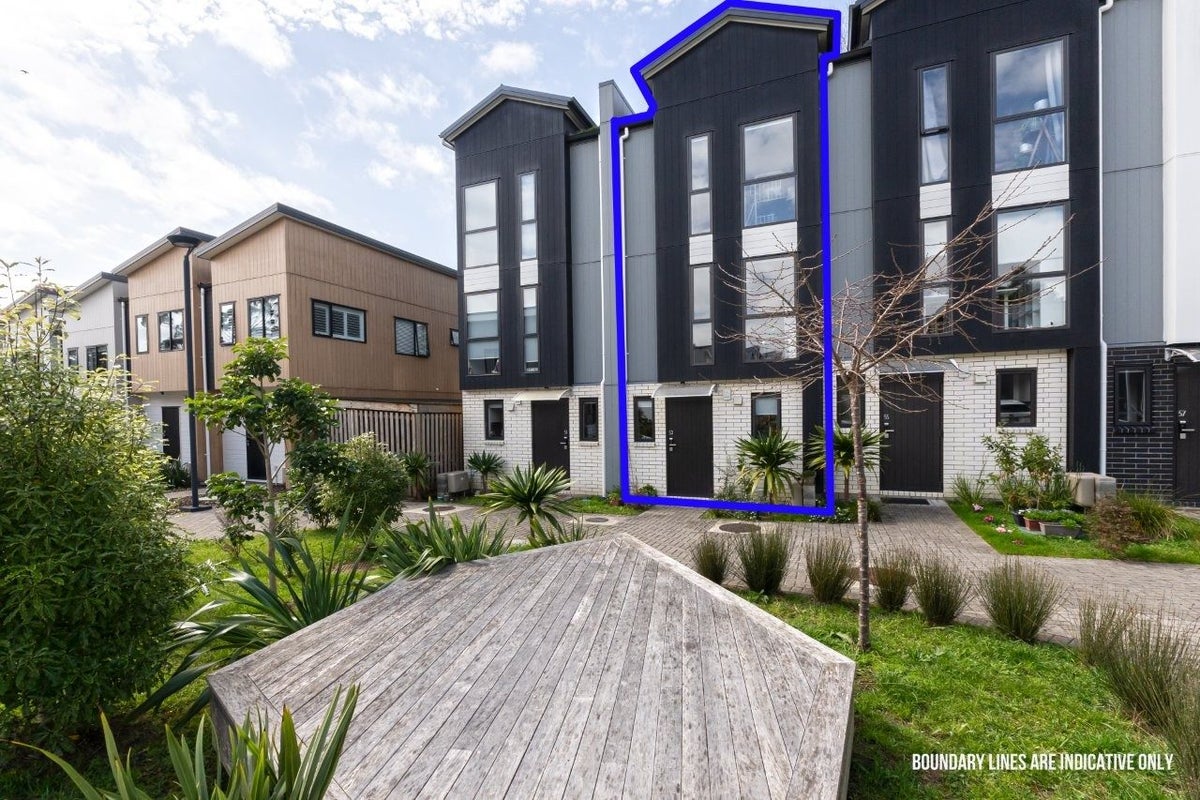 53 Morihana Close, Glen Eden, Auckland - Carousel 15