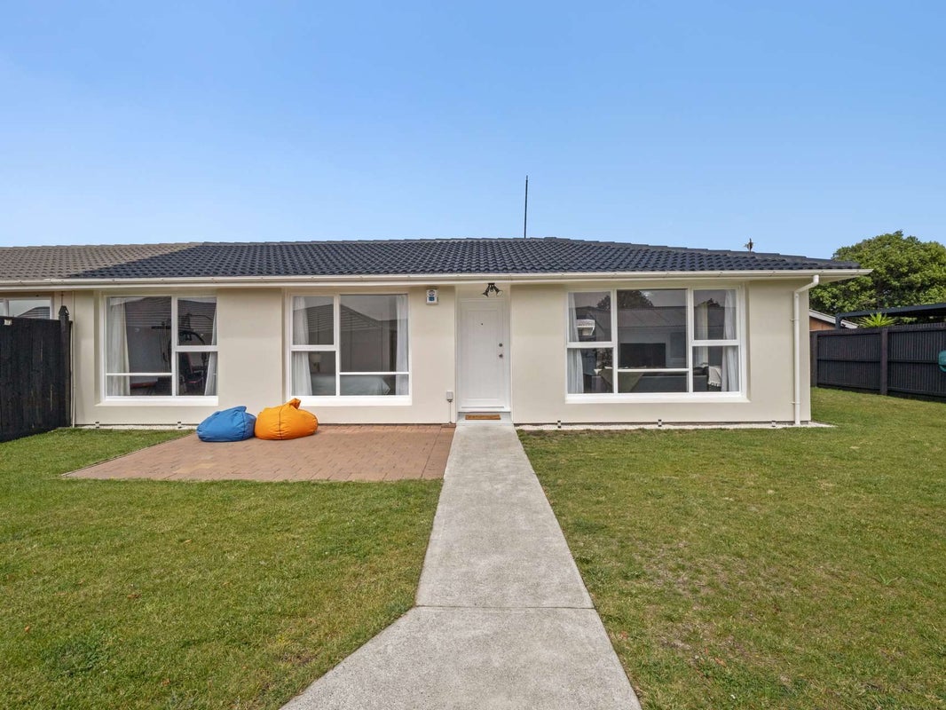 2/161 Beach Road, North New Brighton, Christchurch - Carousel 1