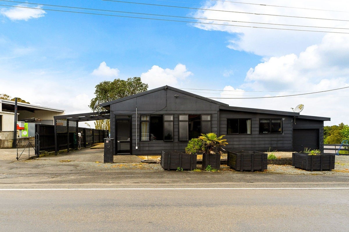 19 Tauraroa Road, Whangarei - Carousel 1