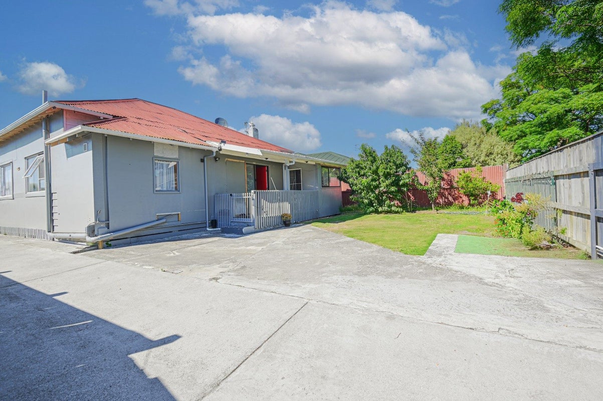 408 Townshend Street, Saint Leonards, Hastings - Carousel 1