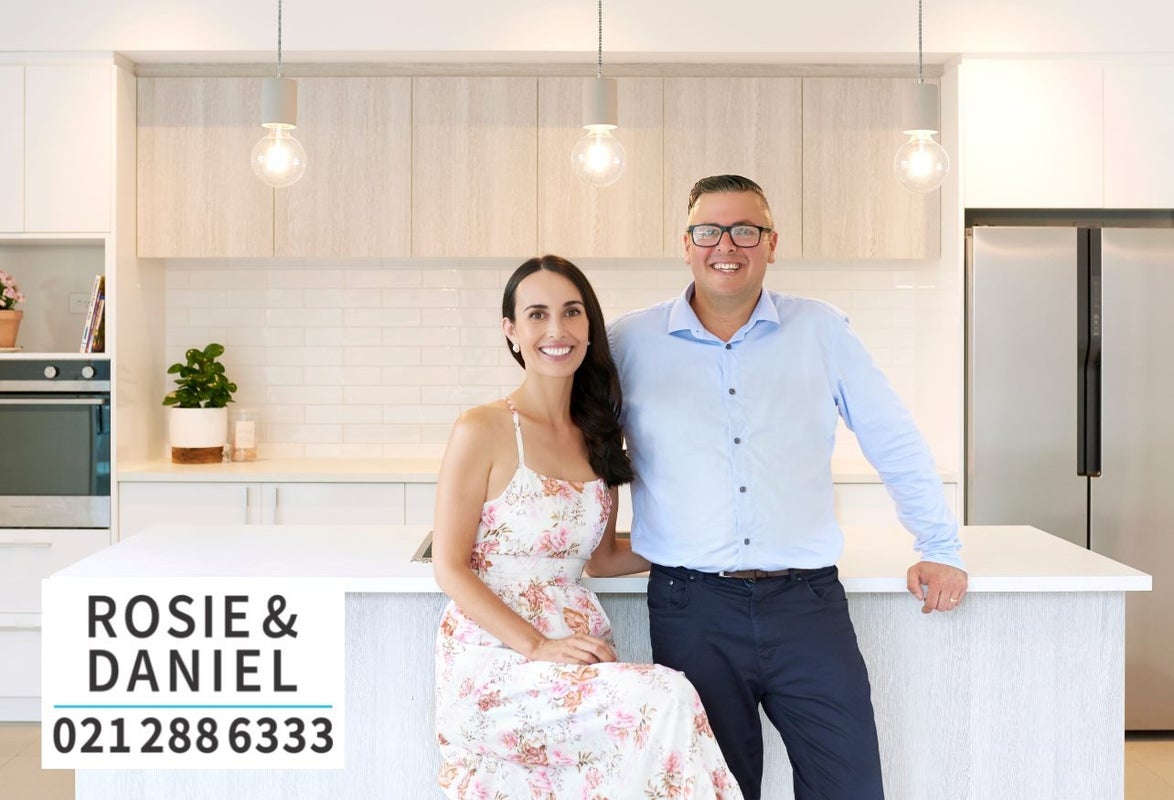 9 Ginders Drive, Massey, Auckland - Carousel 32