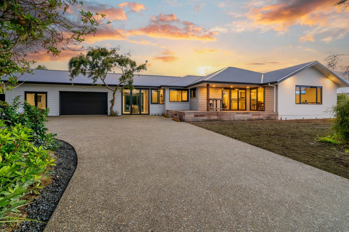 89 Taiepa Road, Otatara, Invercargill - Carousel 1