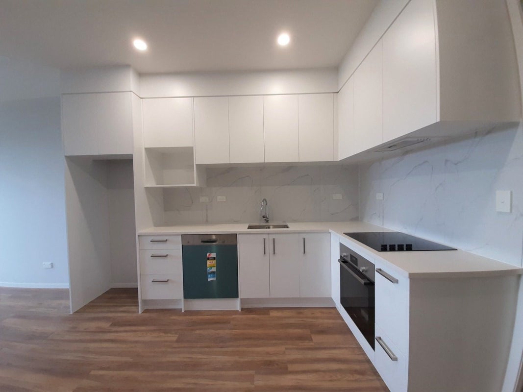107/98 Haverstock Road, Sandringham, Auckland - Carousel 2