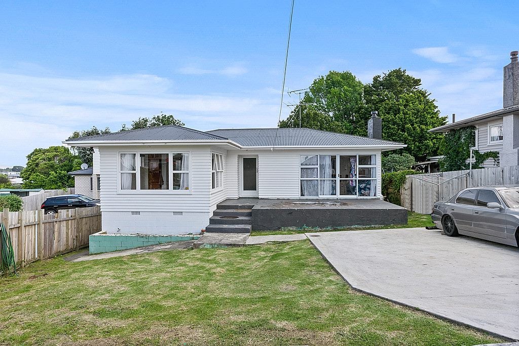 2 Totara Road, Manurewa, Auckland - Carousel 1