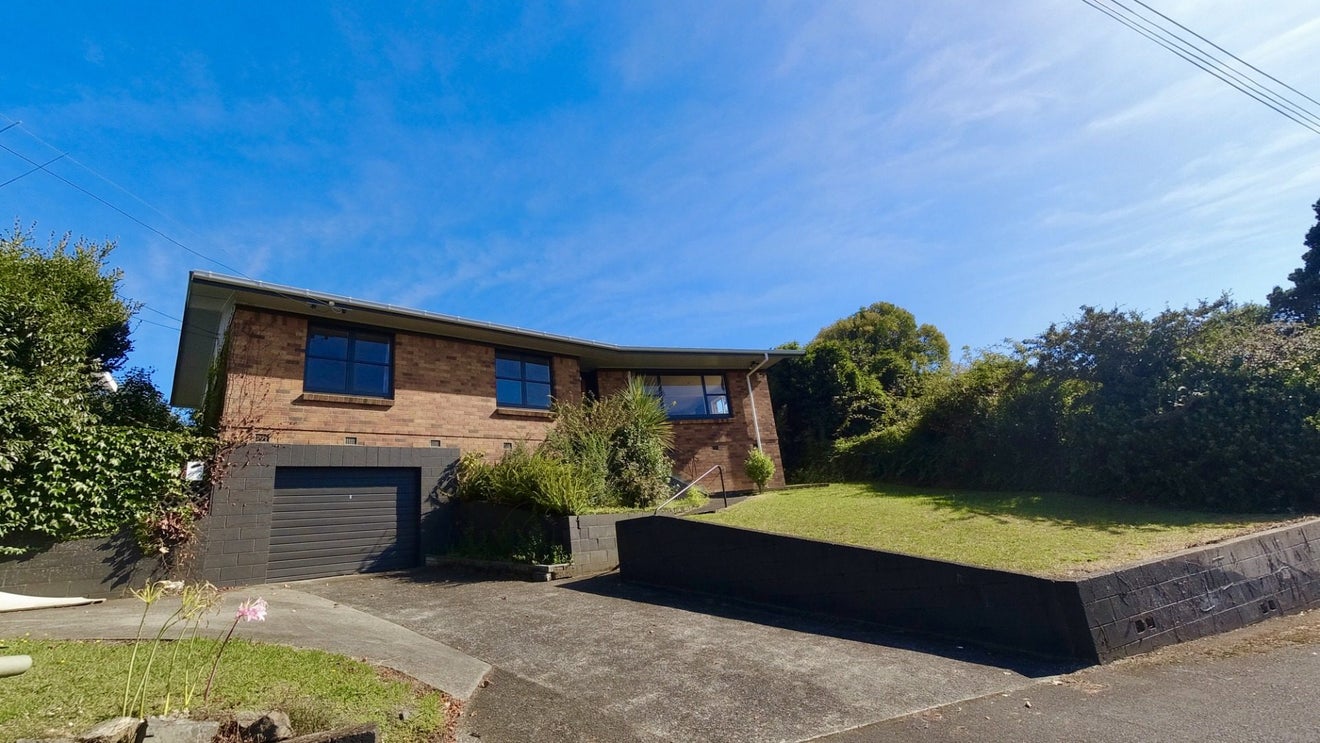 10 Mahoe Street, Melville, Hamilton - Carousel 1